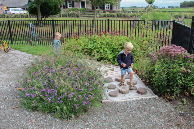 Blote-voeten-pad-kinderdagverblijf
